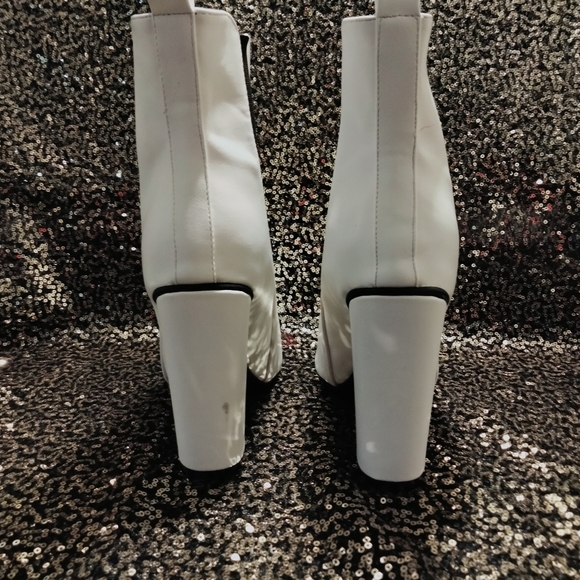 White w/Black Trim Ankle Boots - Picture 3 of 6